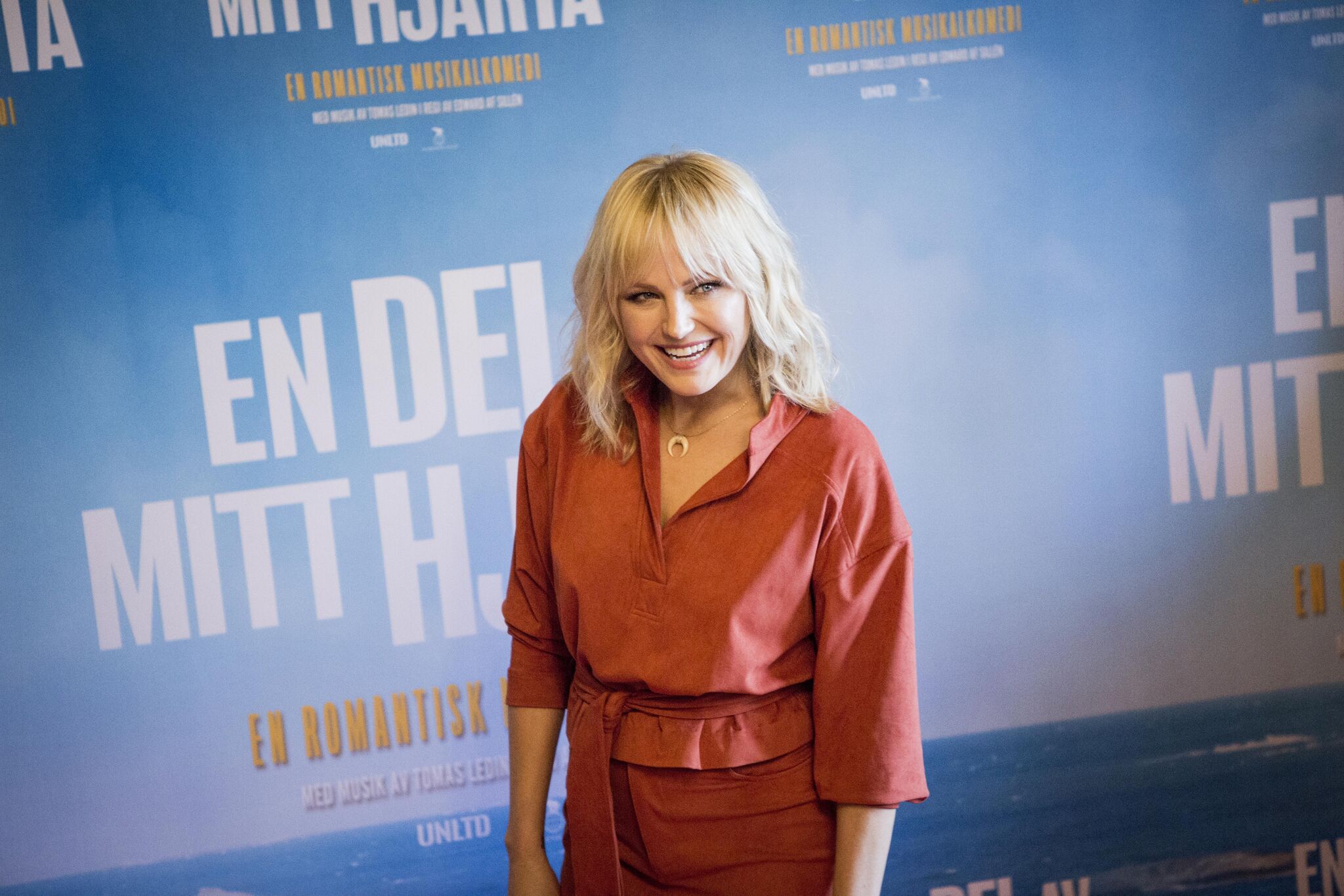 Abstract abstract art 3d   31141940 2560 1600