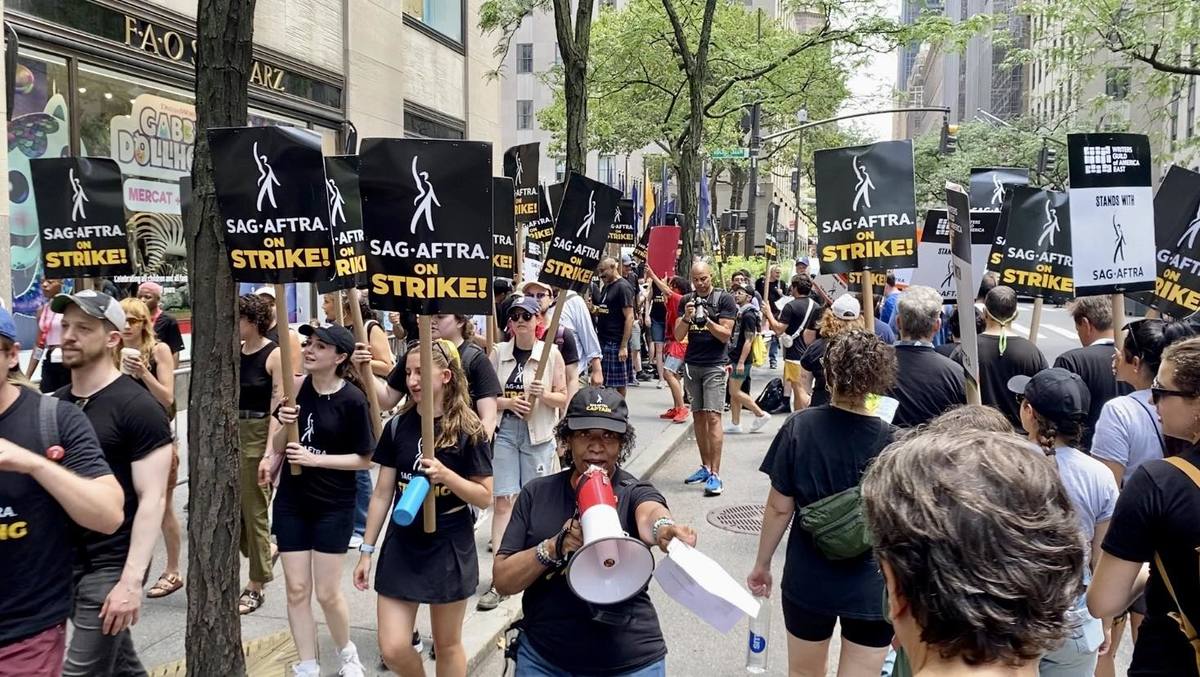 Large 00537a8dd59bf6a55d26367a717ceca7 image