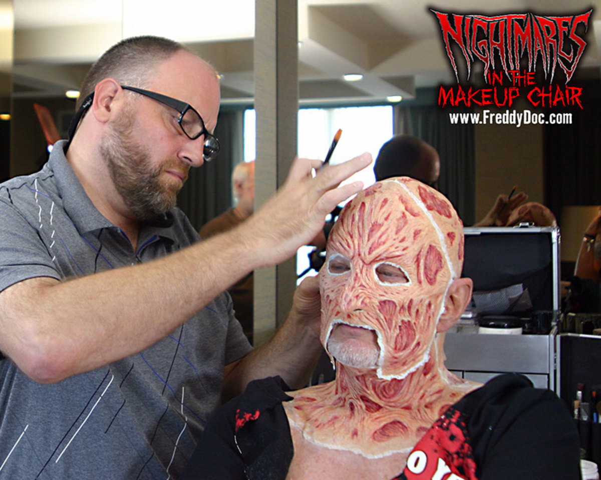 Large 15a219f82a40b118065b2503252cd599 makeup chair