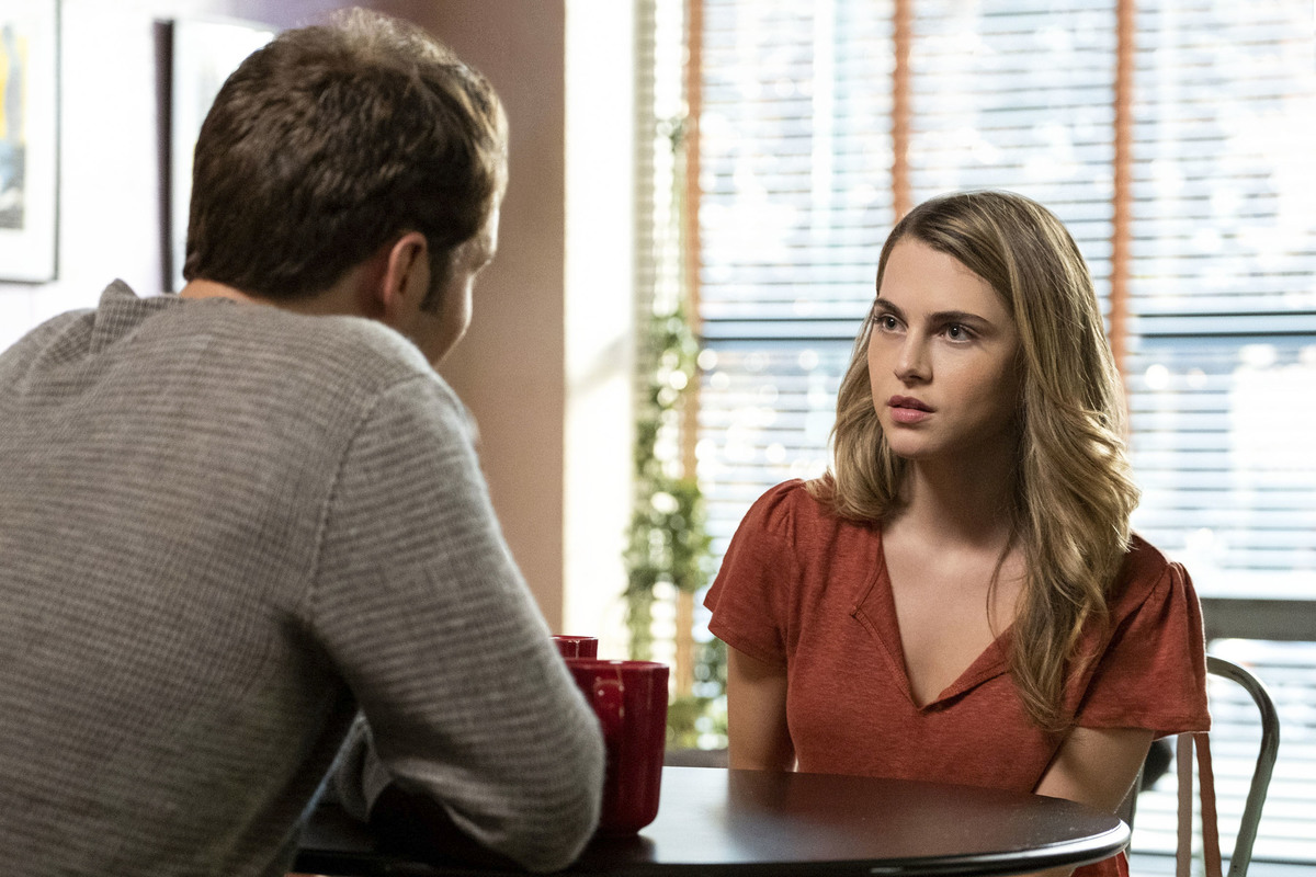 Large 3a3b5bd3f1f916498d88100bfd6a9479 13 reasons why 03