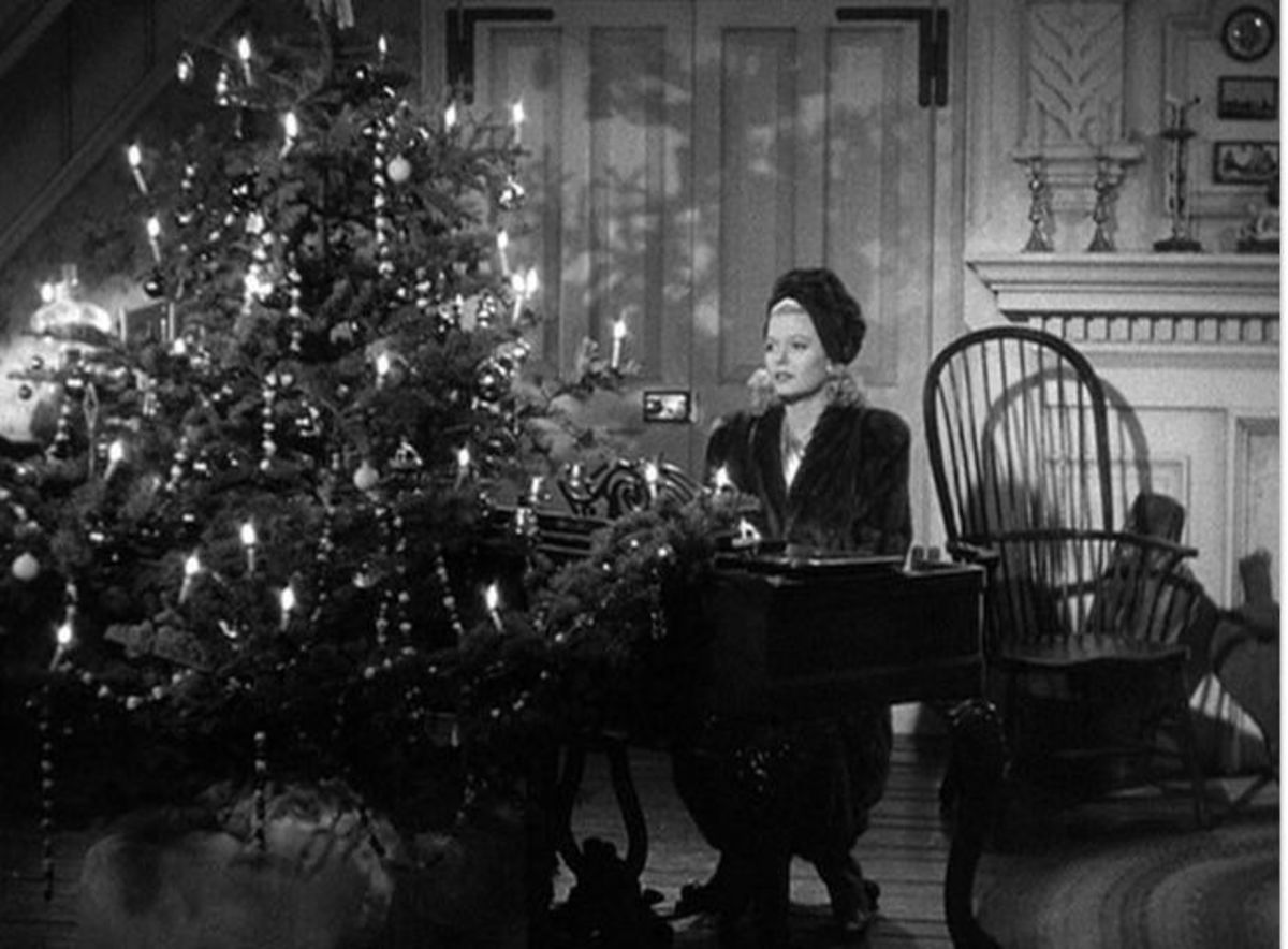 Large 3aec9c374d89b8ab1122fae15c08869f film 20holiday 20inn