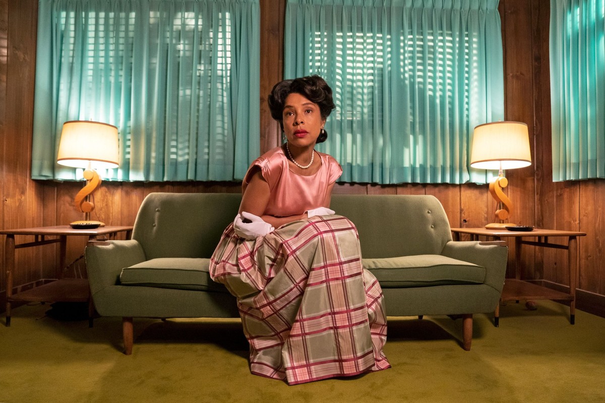 Large 3e56860a497b5d3d92cd967d9d54f7c0 ratched sophie okonedo as charlotte wells 105 unit 00822r 1601479174