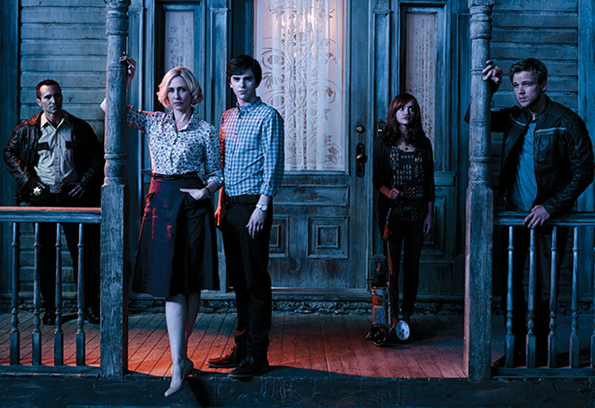 Large 3fd74c11167b088c33c554c618e09ac6 halloween bates motel