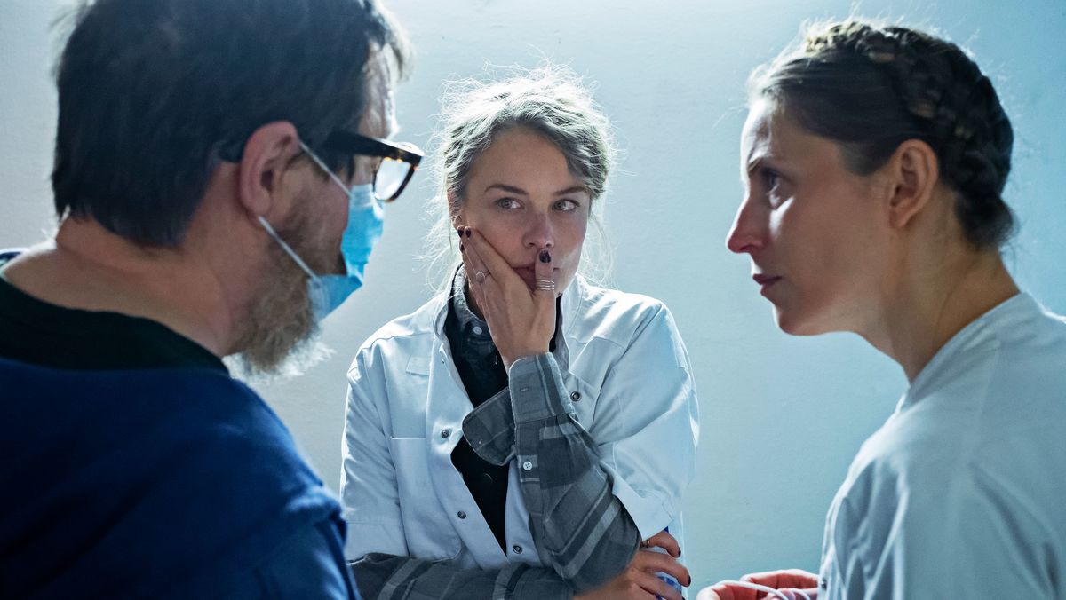 Large 4c0d2b066aeaa5a089a92bb38c7fa581 riget exodus photocr 634177fec89fb