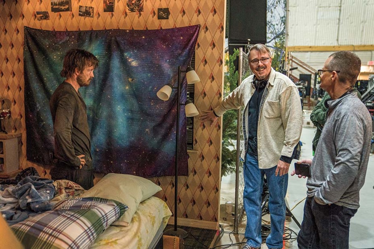 Large 692639a0e134a1a3c713bec1c4c8e989 el camino  a breaking bad movie bts embed