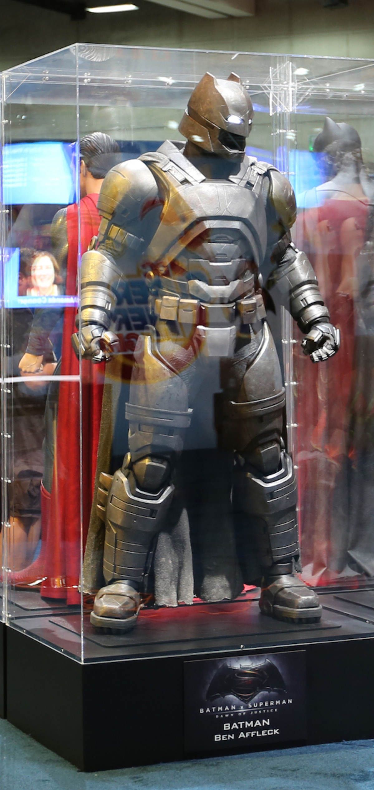 Large 69605bf1616db07eece2a37e656f9f8c batman v superman armor comic con image