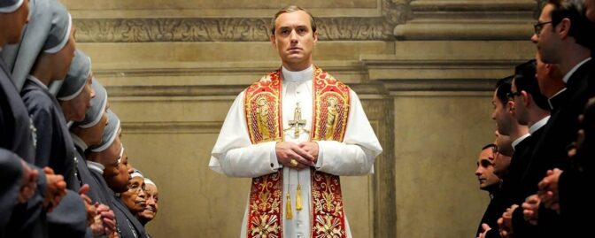 Jude Law är klar för uppföljaren till gudomliga ”The Young Pope”