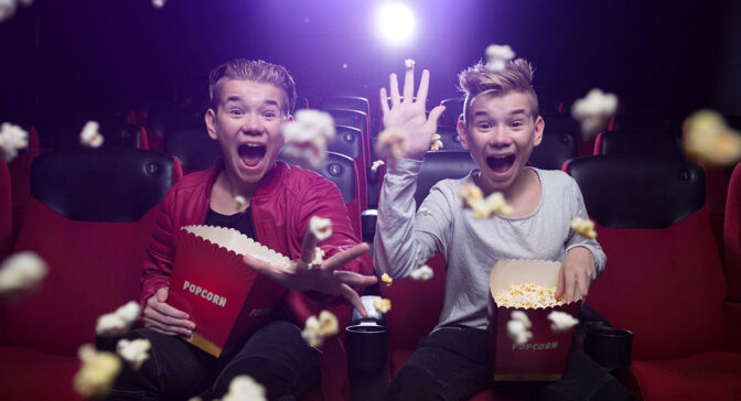 Norska popduon Marcus & Martinus snart på bio