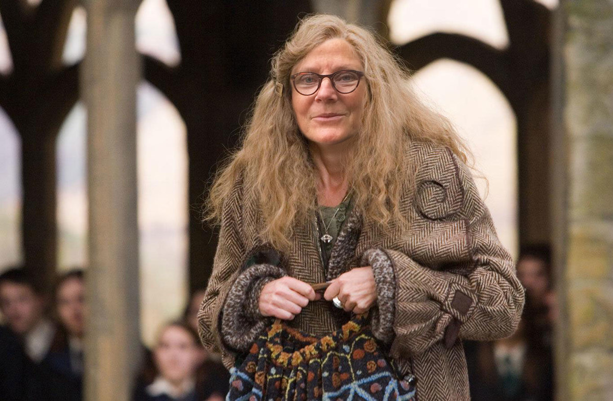 Large 7c3192106154ece663e8b8503f8c217c trelawney2