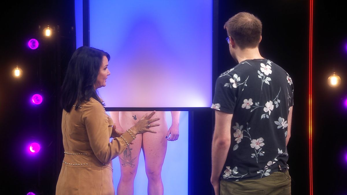 Large 8953cc0e66530a3e2251d85586a6bb4e naked attraction sve 62ce93627a85f