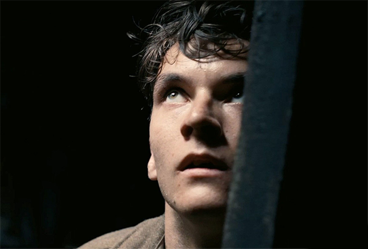 Large 96f54e795ae078e67f1ae977f4017690 dunkirk nolan