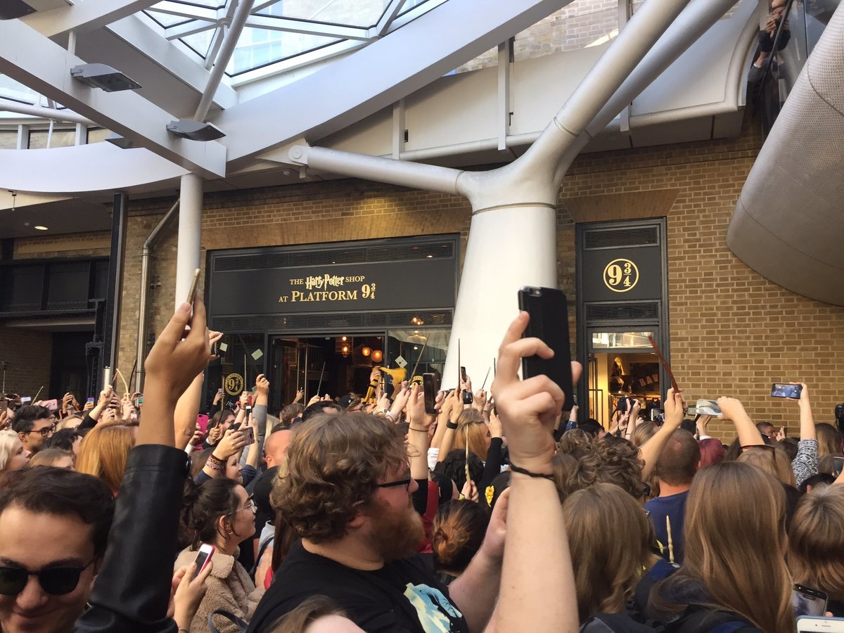 Large 9a46ae726fc9f939f7c10bd5861bd33e diofhpixkaayfkq.jpg large