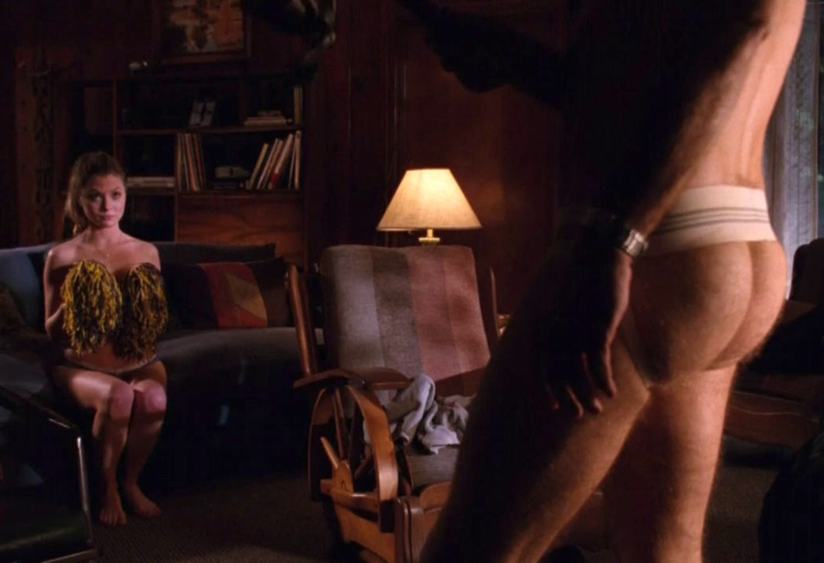 Large 9c6fc7c1f29a5c0fe21ff9b39bc92916 thomas jane hung