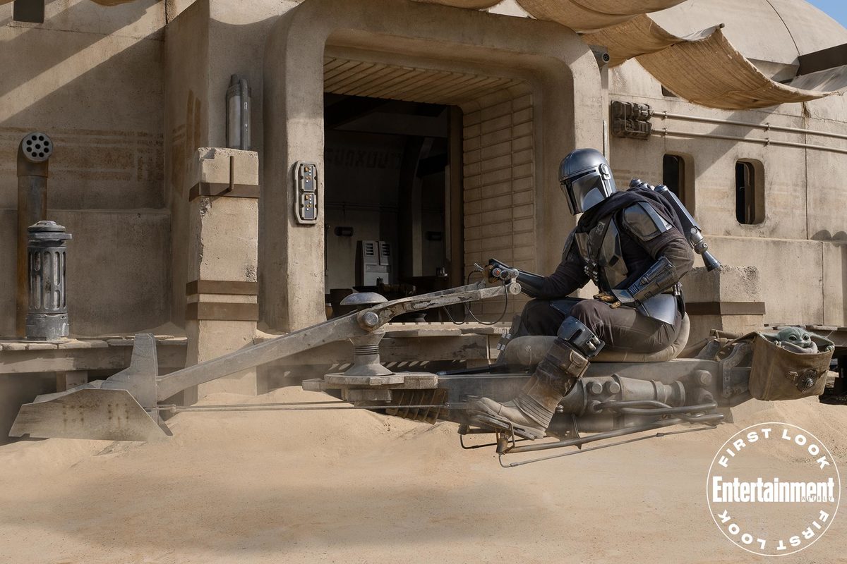 Large a1ac9363e495ce28d5dcea350ca31c6f mandalorian2
