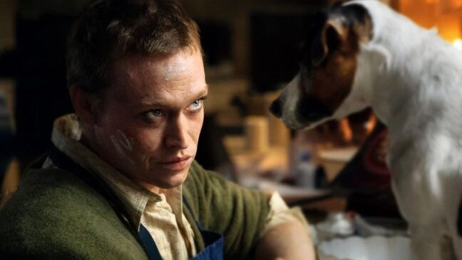 Caleb Landry Jones i "Dogman"