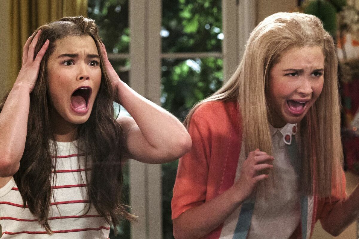 Large aab64b27fbf407348a013f9aeee06bf2 isabel may alexa katie