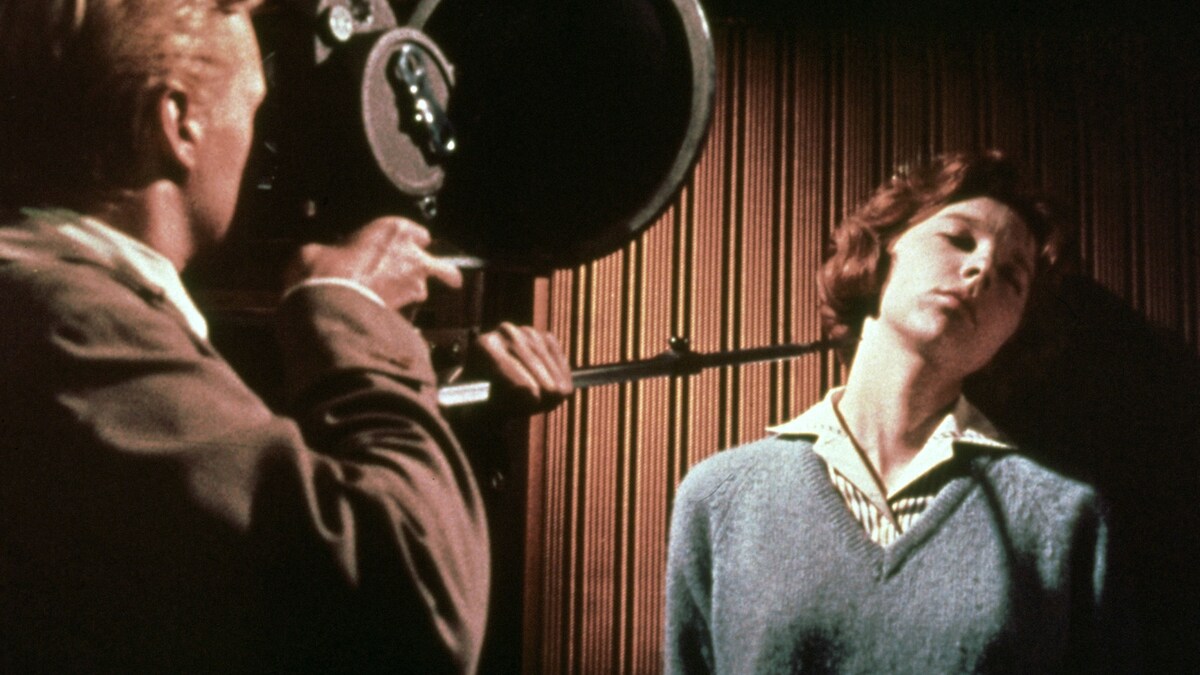 Large cdb04536e25ce55f0a2e304bc9b0bcea peeping 20tom 202