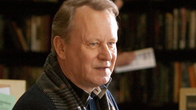 Stellan Skarsgård - far till Tarzan, Floki och Pennywise.