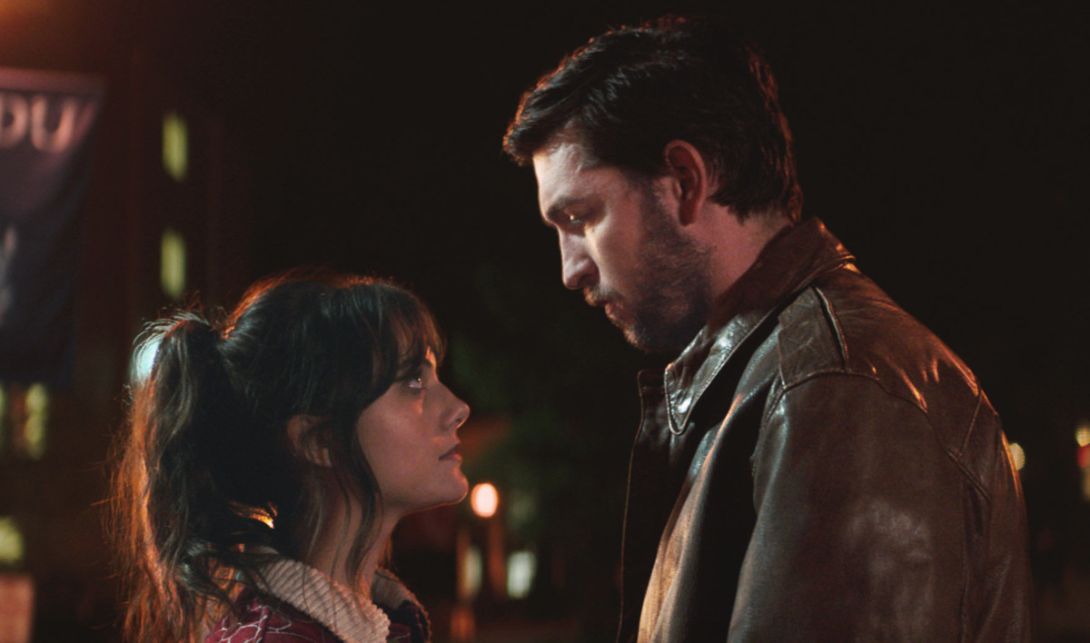 Large ce7939a604e9b64689d3123b59f230b7 cat 20person