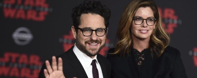 J.J. Abrams filmbolag skänker 10 miljoner dollar till kampen mot rasism
