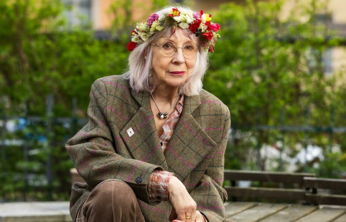 Large ea7bdd807620c0577a14358487aca7c5 suzanne osten