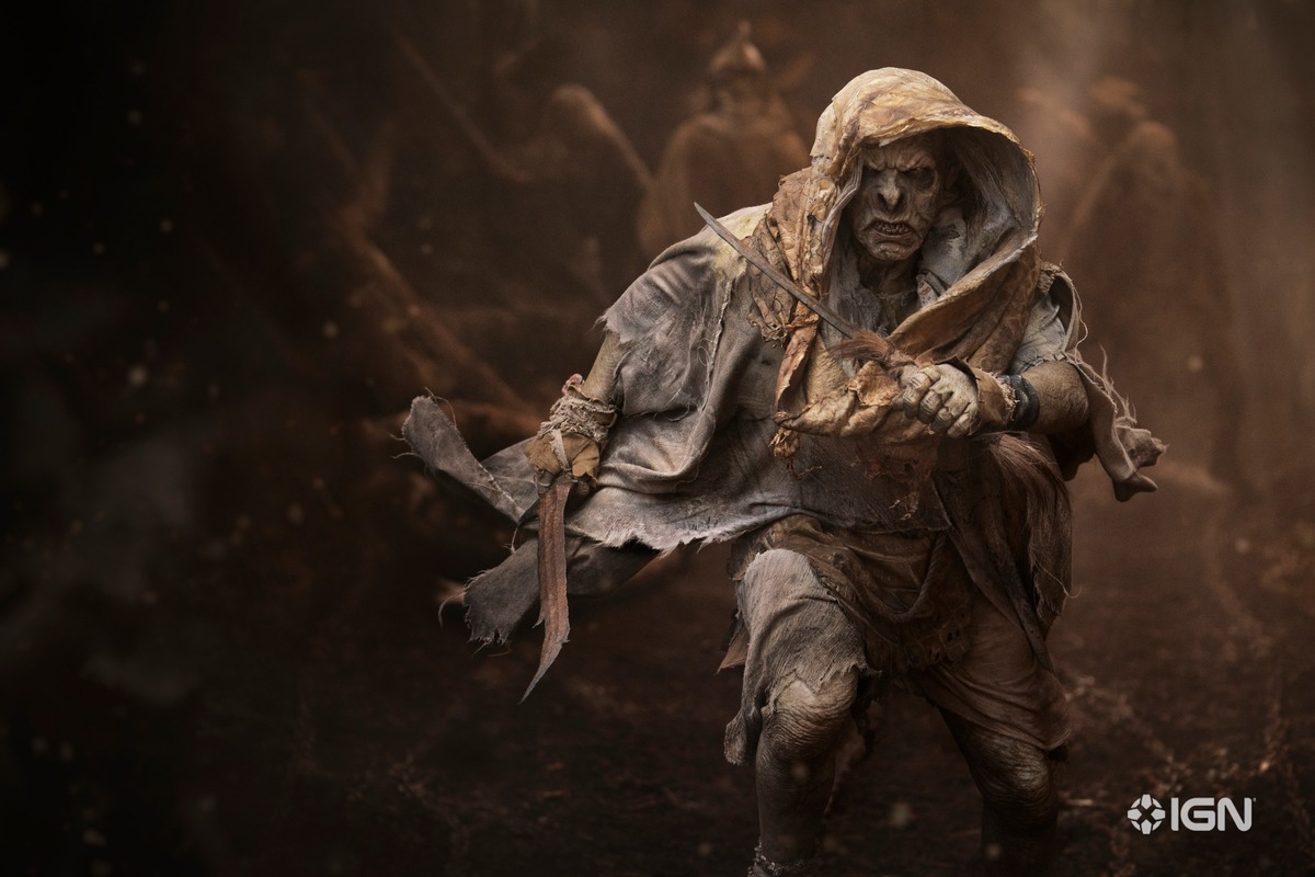 Large ee9d54fd463a66316d659cf95488b341 maktens ringar02