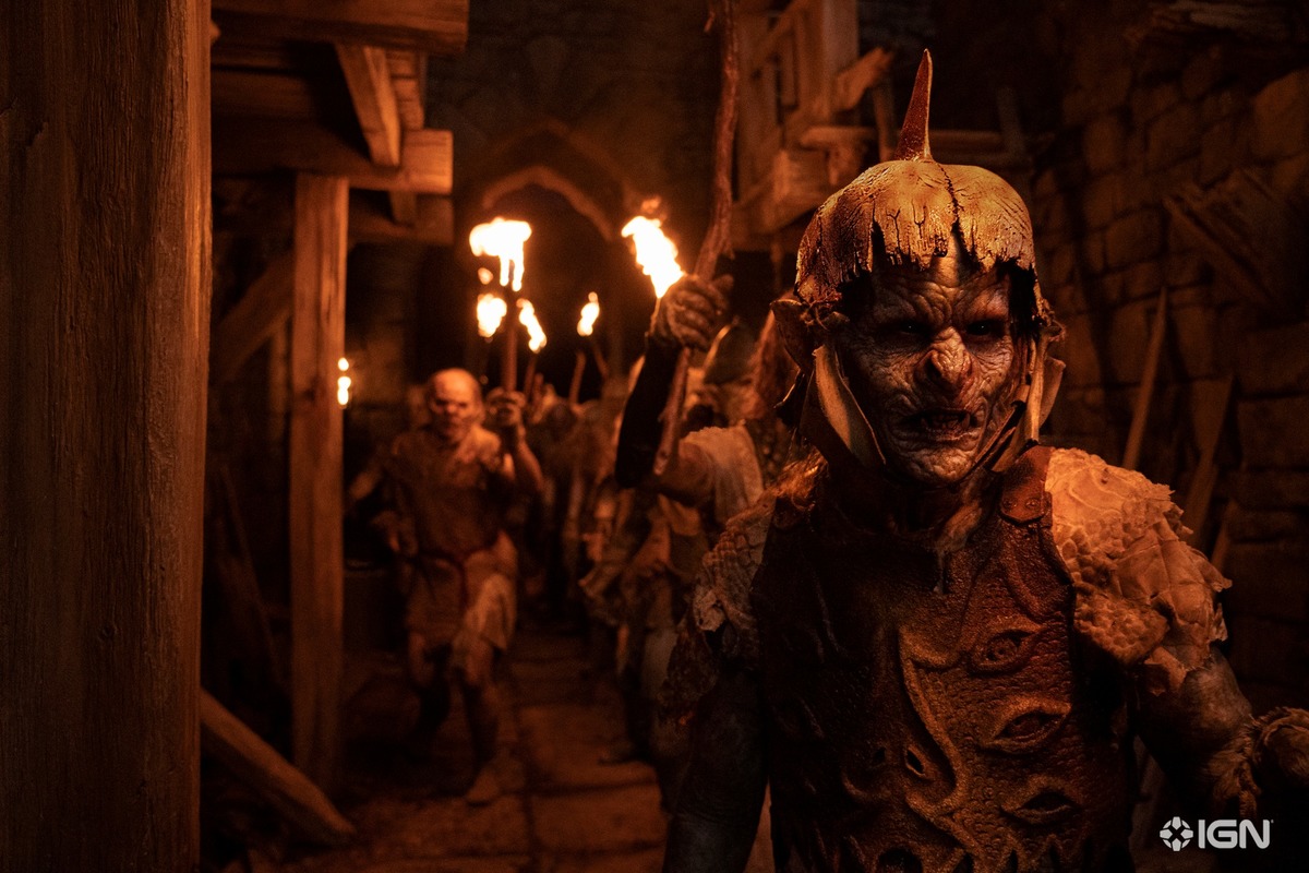 Large ee9d54fd463a66316d659cf95488b341 maktens ringar03