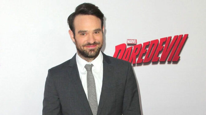 Vi snackar ”Daredevil” med Charlie Cox