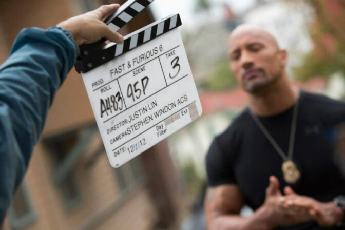 För en biosuccé, ring Dwayne Johnson