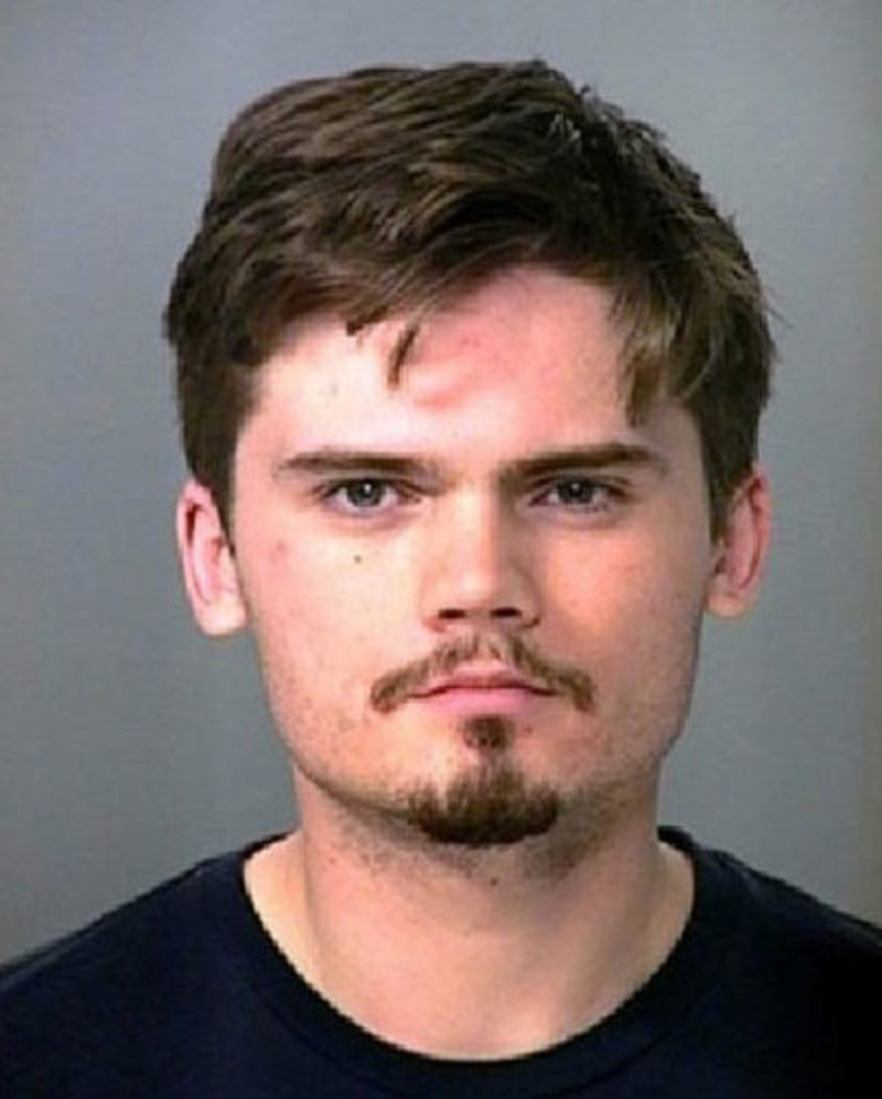 Medium 01c7c4d0f77faf70fe8434a5667a4eaa mugshot