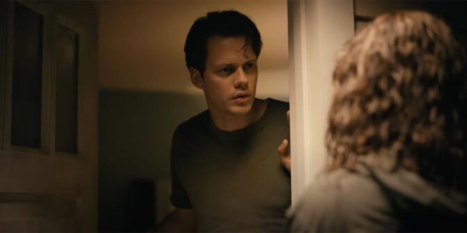 Bill Skarsgård i "Barbarian". 