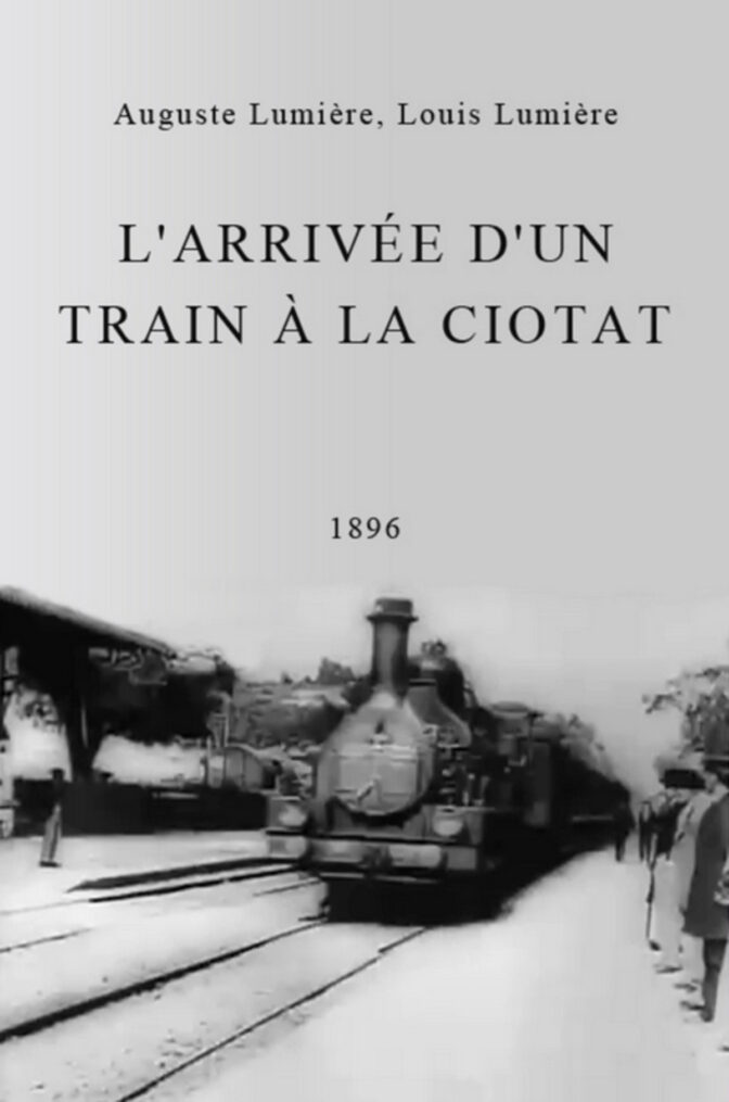 Ett tåg anländer till järnvägsstationen