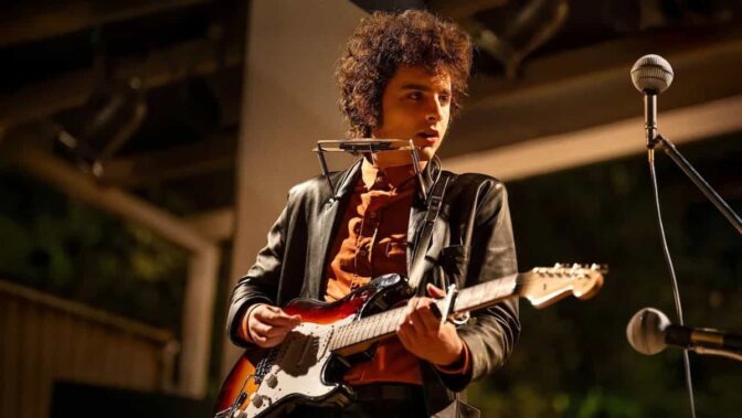 Timothee Chalamet som Bob Dylan, "A Complete Unknown"