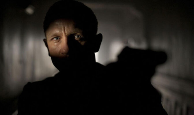 ”Bond 24” kommer 2014