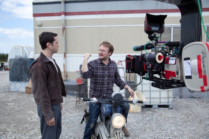 Se om ”Looper” med Rian Johnsons kommentarer