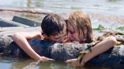 Ikväll på tv: ”The Impossible” Tom Holland debuterade med smärtfylld katastroffilm från 2012
