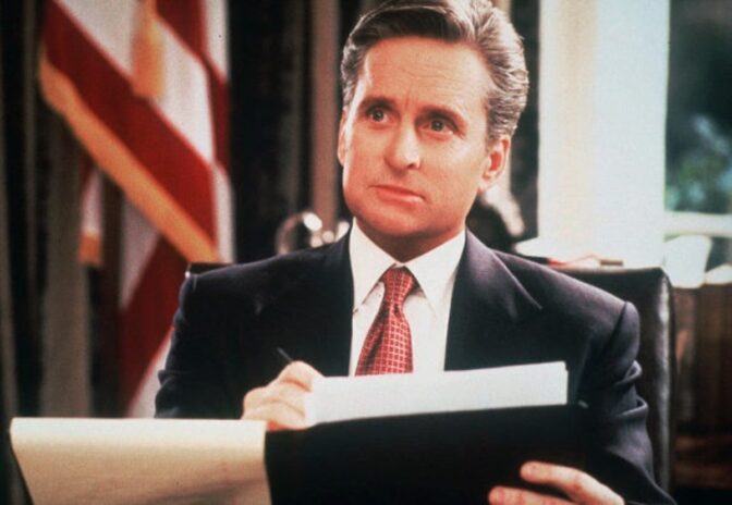 Michael Douglas gör Ronald Reagan