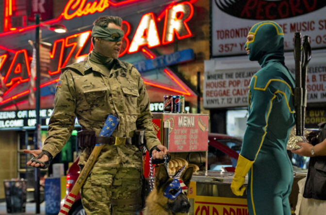 Våldsam final utlovas i ”Kick-Ass 3”