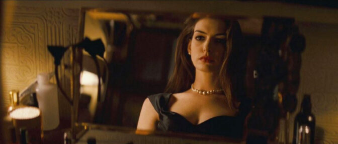 Vem kan tukta Anne Hathaway?