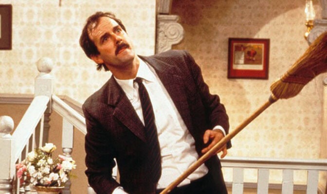 John Cleese i "Pang i bygget". 