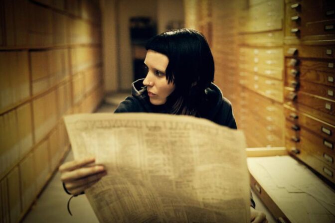 Första recensionen hyllar ”The Girl with the Dragon Tattoo”