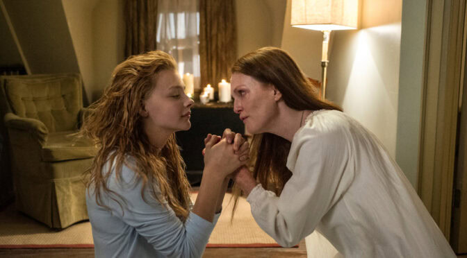 Julianne Moore och Chloe Grace Moretx i 2013 års "Carrie"