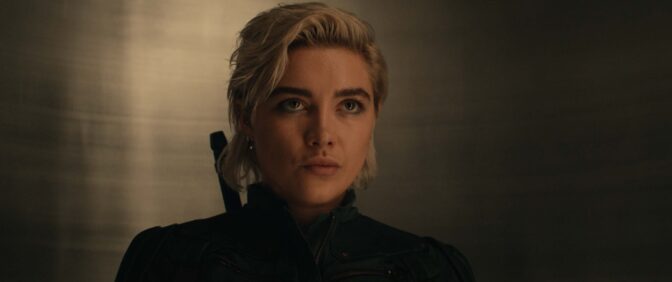 Florence Pugh är tillbaka som Yelena i "Thunderbolts".