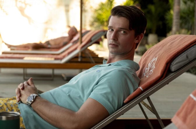 Patrick Schwarzenegger som Saxon Ratliff i "The White Lotus"