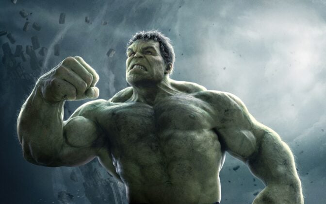 Hulken, som hytter med näven mot Universal för att han inte får en egen film.