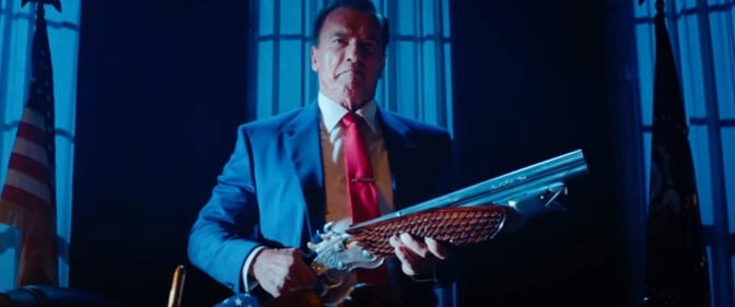 Arnold Schwarzenegger i klippet.