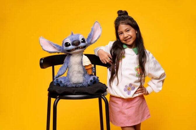 Maia och Stitch i sommarens stora familjefilm.
