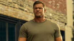 Alan Ritchson är överlycklig: ”Jag kan spela Reacher för alltid”