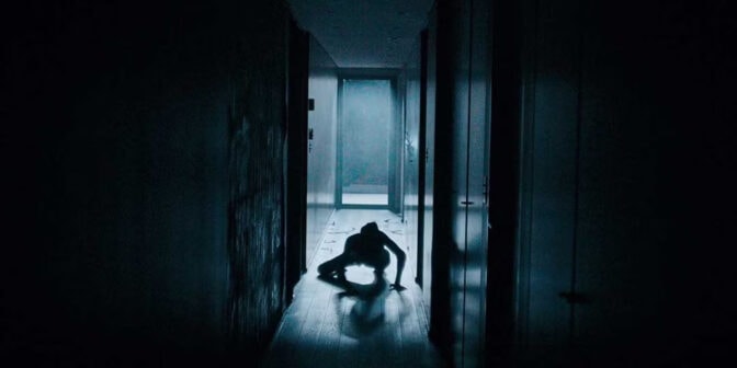 Titta inte bakom dig!