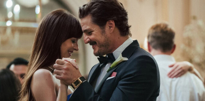 Dakota Johnson och Pedro Pascal i "Materialists".